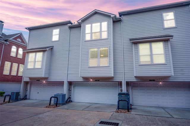 726 Hartman Street, Houston, TX 77007