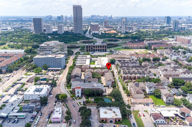 726 Hartman Street, Houston, TX 77007