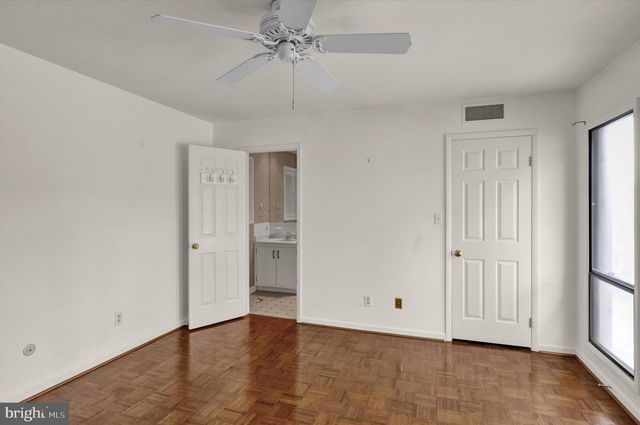 69 WINGED FOOT DR, Reading, PA 19607