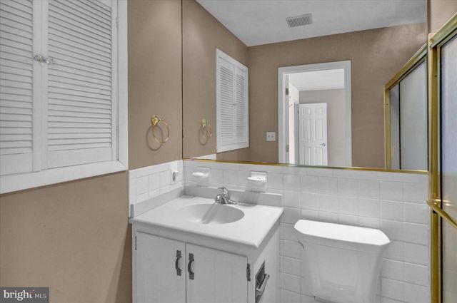 69 WINGED FOOT DR, Reading, PA 19607