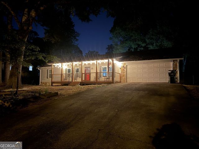 3997 Stacy Lane, Snellville, GA 30039