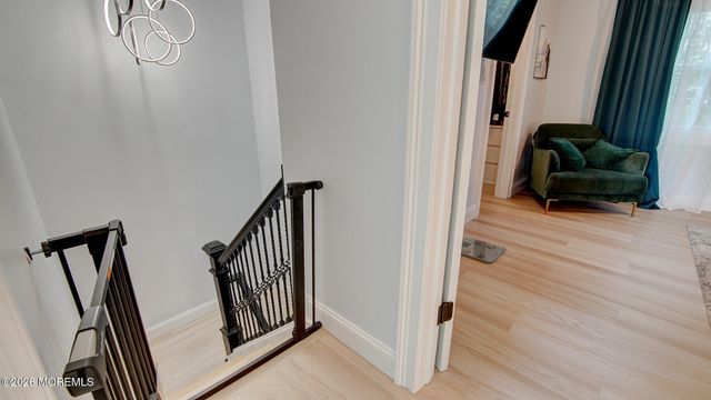 62 Jefferson Drive, Spotswood, NJ 08884