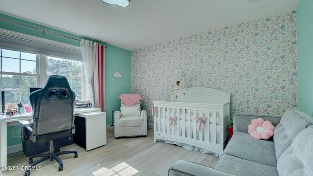 62 Jefferson Drive, Spotswood, NJ 08884