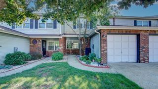 62 Jefferson Drive, Spotswood, NJ 08884