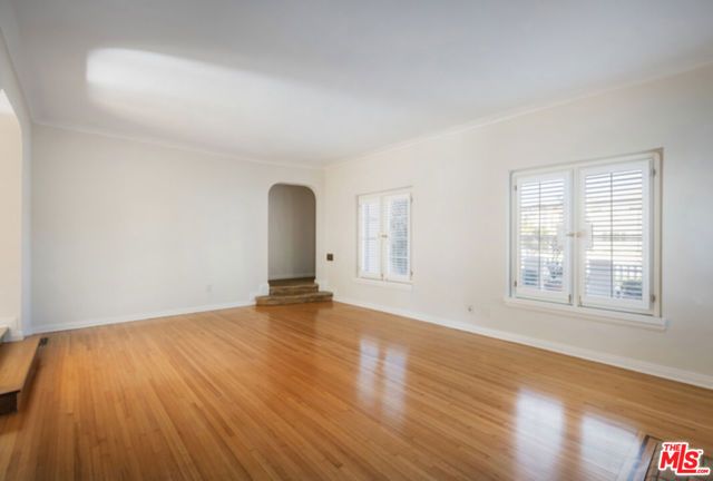 8664 W Olympic Boulevard, Los Angeles, CA 90035