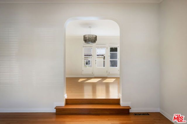 8664 W Olympic Boulevard, Los Angeles, CA 90035