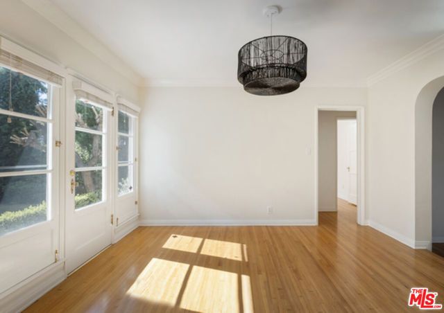 8664 W Olympic Boulevard, Los Angeles, CA 90035