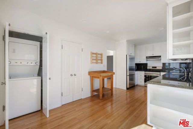 8664 W Olympic Boulevard, Los Angeles, CA 90035