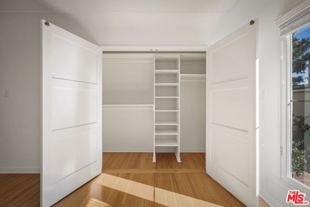 8664 W Olympic Boulevard, Los Angeles, CA 90035