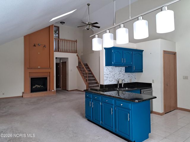 824 Sunset Drive, Findlay, OH 45840