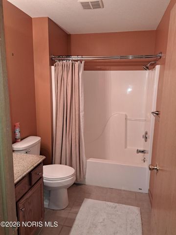 824 Sunset Drive, Findlay, OH 45840