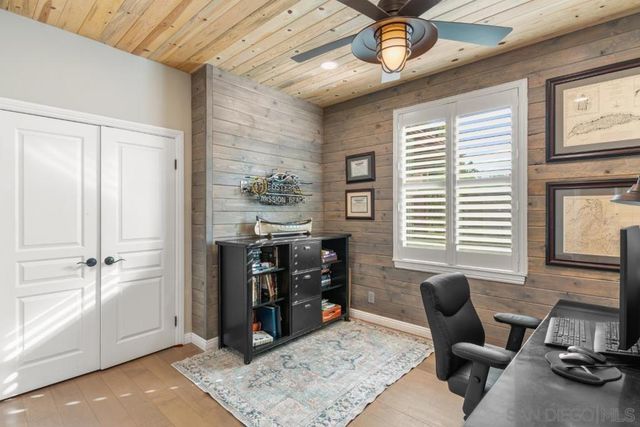 1195 Via Encinos, Fallbrook, CA 92028