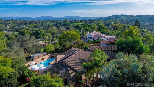 1195 Via Encinos, Fallbrook, CA 92028