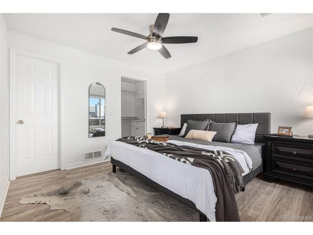 8500 E Jefferson Ave 17C, Denver, CO 80237