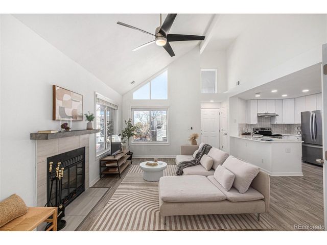 8500 E Jefferson Ave 17C, Denver, CO 80237