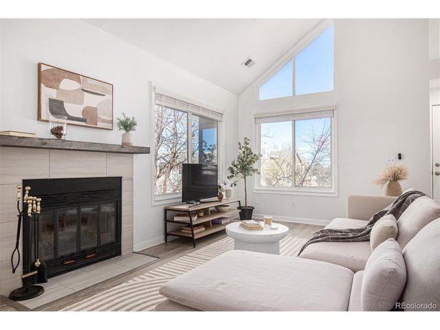 8500 E Jefferson Ave 17C, Denver, CO 80237