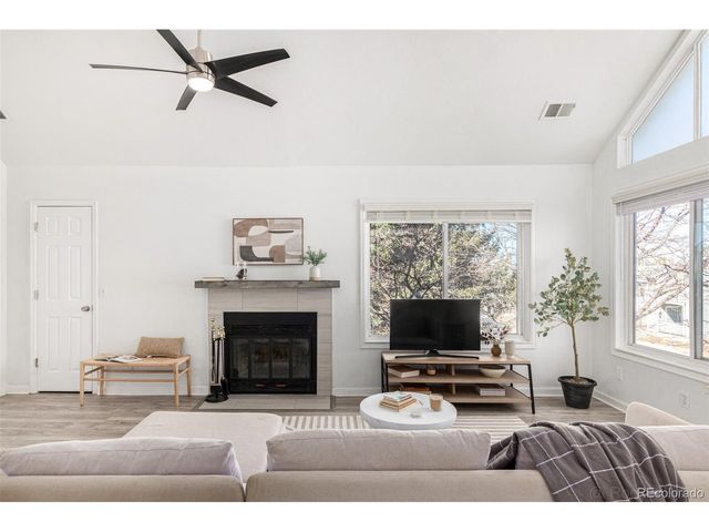 8500 E Jefferson Ave 17C, Denver, CO 80237