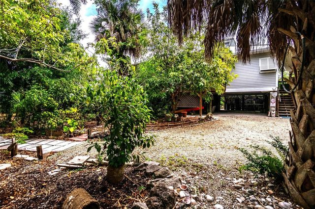700 YALE STREET, Englewood, FL 34223
