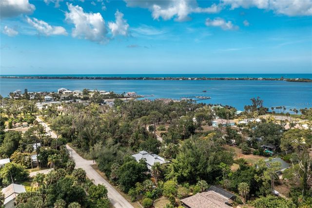 700 YALE STREET, Englewood, FL 34223