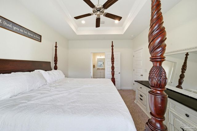 3797 Hawks Landing Cir, Pace, FL 32571