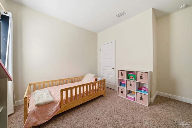 3797 Hawks Landing Cir, Pace, FL 32571