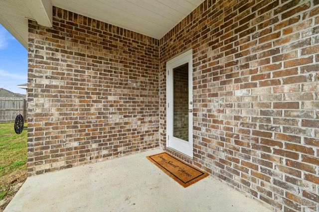 3797 Hawks Landing Cir, Pace, FL 32571