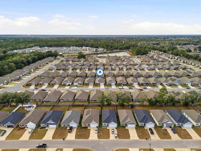 3797 Hawks Landing Cir, Pace, FL 32571