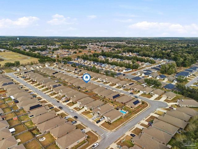 3797 Hawks Landing Cir, Pace, FL 32571