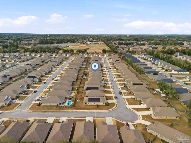 3797 Hawks Landing Cir, Pace, FL 32571