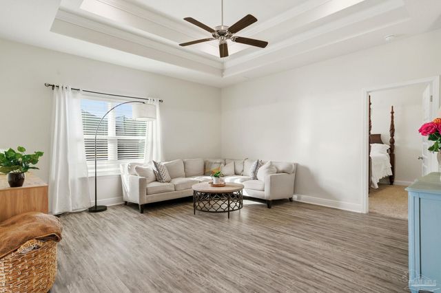 3797 Hawks Landing Cir, Pace, FL 32571