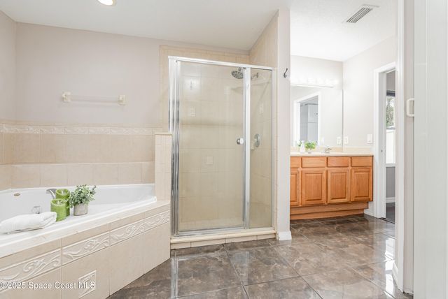 164 Shalimar Avenue NW, Palm Bay, FL 32907