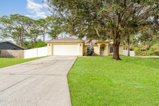 164 Shalimar Avenue NW, Palm Bay, FL 32907