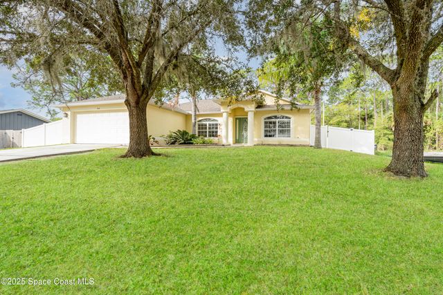 164 Shalimar Avenue NW, Palm Bay, FL 32907