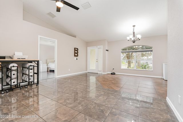 164 Shalimar Avenue NW, Palm Bay, FL 32907