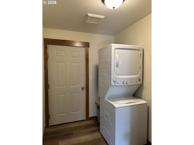 457 MCNICKOLS Rd, Goldendale, WA 98620