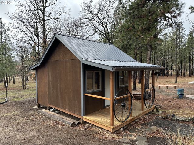 457 MCNICKOLS Rd, Goldendale, WA 98620