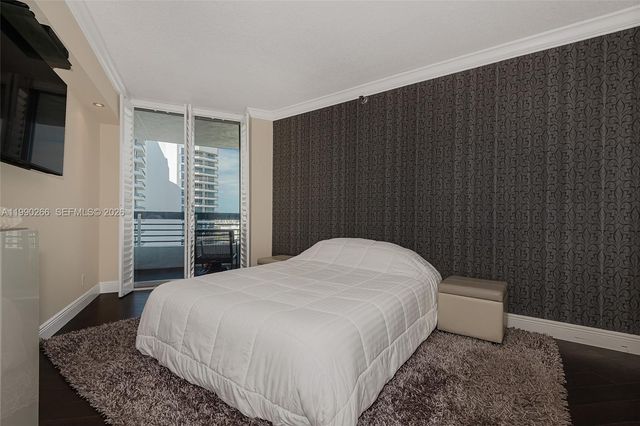 19195 NE 36th Ct 2304, Aventura, FL 33180