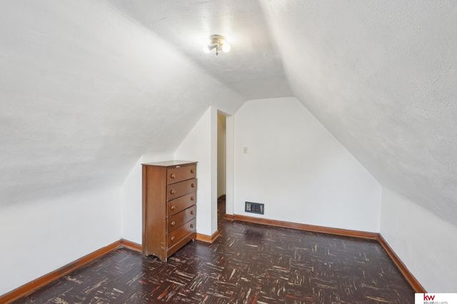 6616 S 21 Street, Omaha, NE 68107