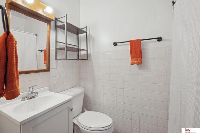 6616 S 21 Street, Omaha, NE 68107