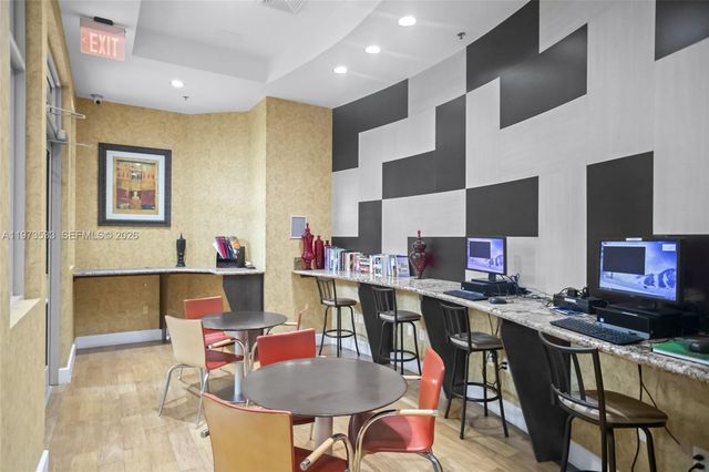 1830 Radius Dr 1024, Hollywood, FL 33020