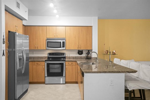 1830 Radius Dr 1024, Hollywood, FL 33020