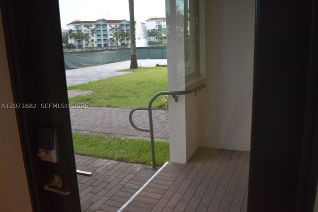 4640 NW 84 16, Doral, FL 33166