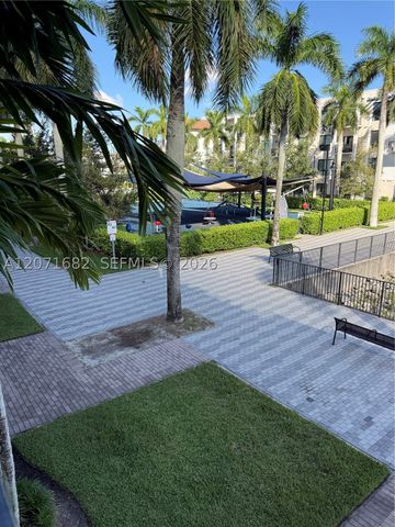 4640 NW 84 16, Doral, FL 33166
