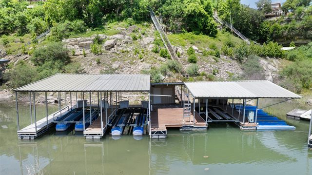 22126 Briarcliff Drive, Spicewood, TX 78669
