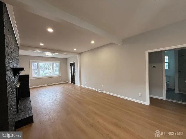 814 HESSIAN AVE, National Park, NJ 08063