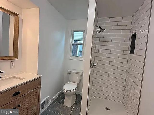 814 HESSIAN AVE, National Park, NJ 08063