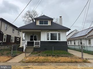814 HESSIAN AVE, National Park, NJ 08063