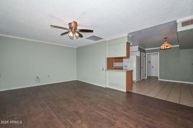 9933 W CONCORD Avenue, Sun City, AZ 85351