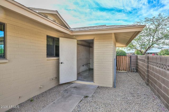9933 W CONCORD Avenue, Sun City, AZ 85351