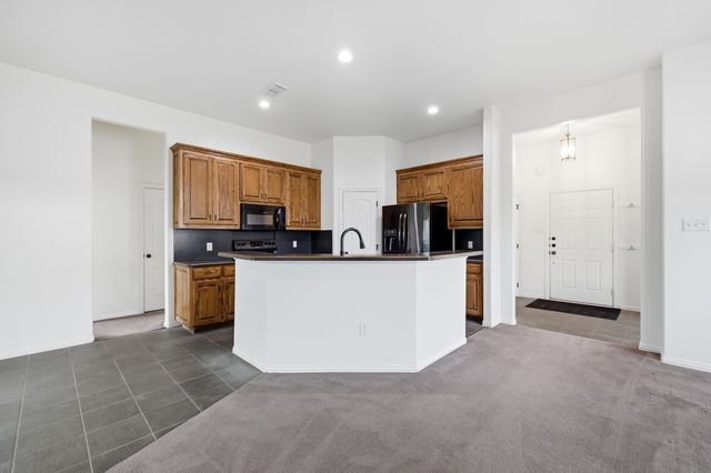 9101 Autumn Falls Drive, Fort Worth, TX 76118